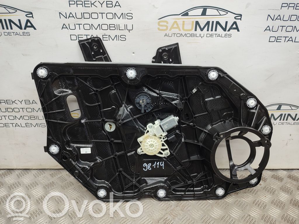 Ford Focus Front door window regulator with motor 