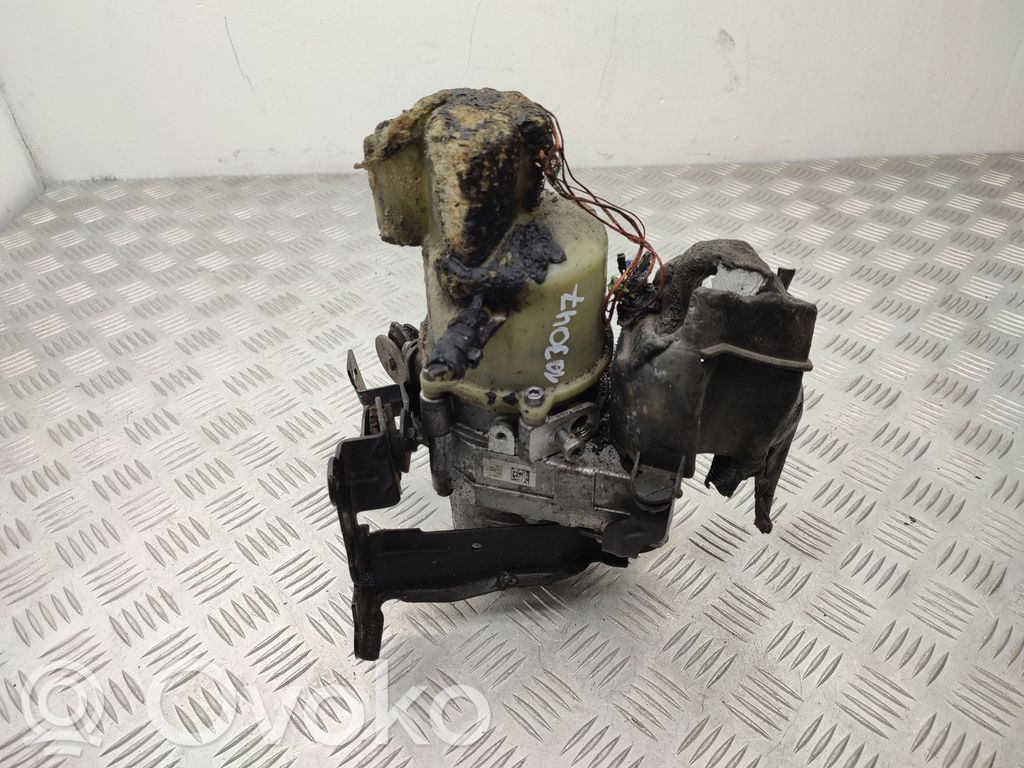 Toyota Proace Power steering pump 