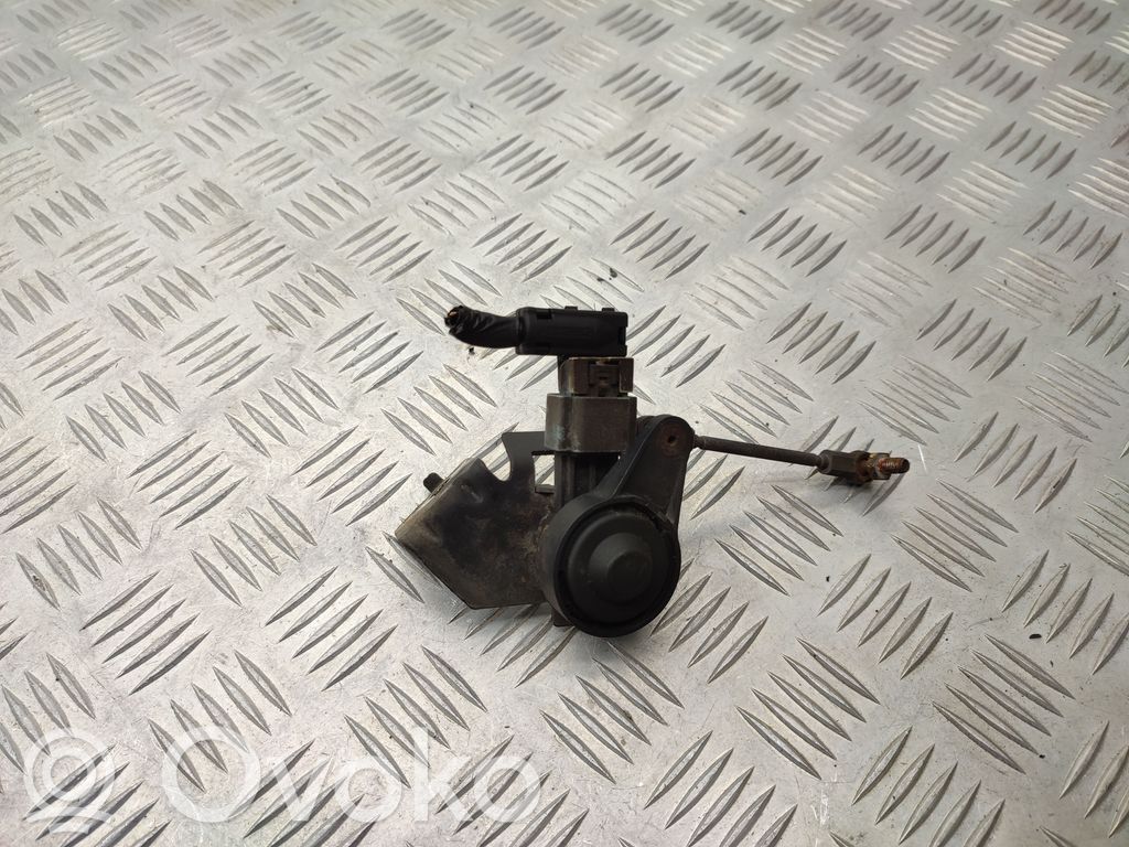 Opel Mokka X Headlight/headlamp level sensor 