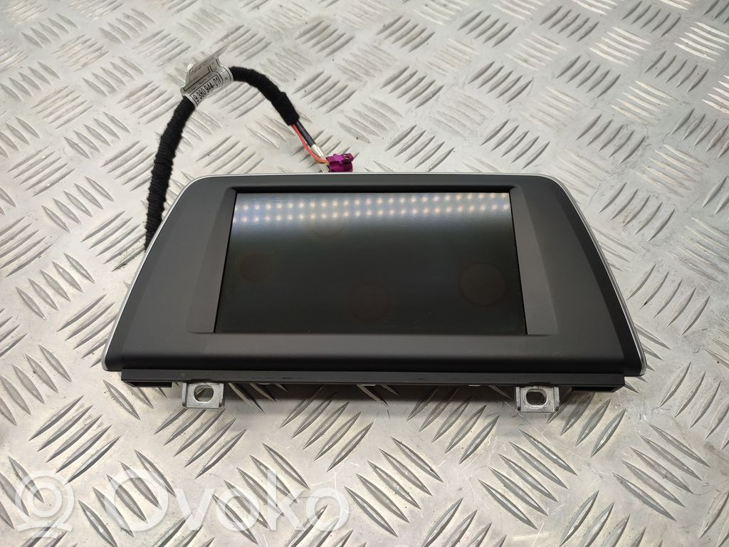 Monitor / wyświetlacz / ekran   9317941,931794104,19330410,193304