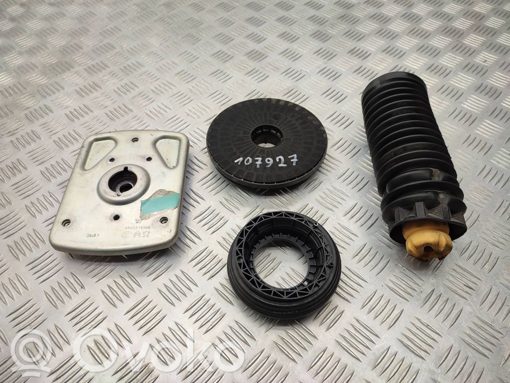 Opel Vivaro Front shock absorber/damper 