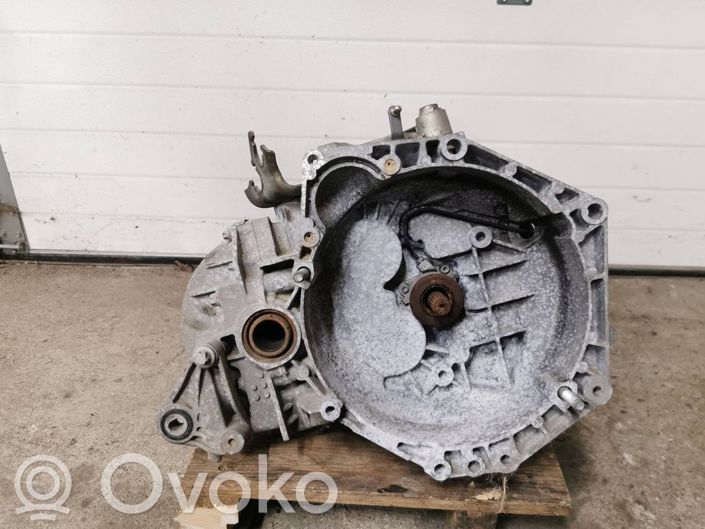 Opel Zafira B Manualna 6-biegowa skrzynia biegów 