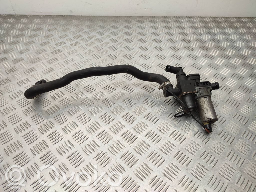 BMW 3 E90 E91 Coolant heater control valve 