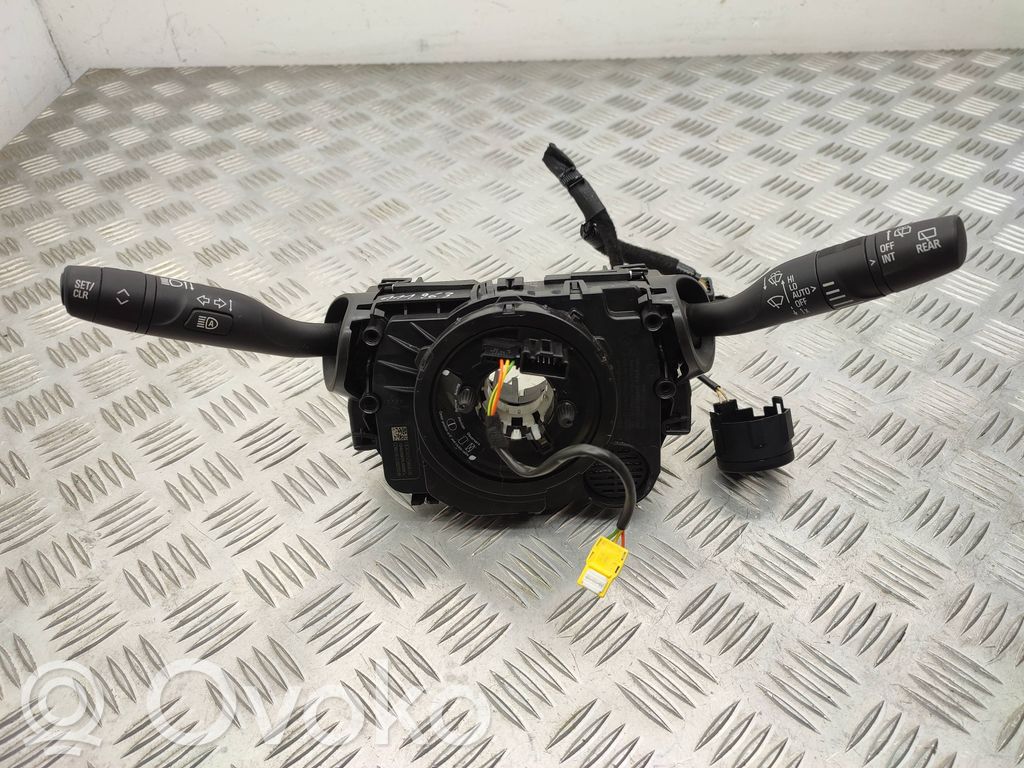 Opel Combo E Wiper turn signal indicator stalk/switch 