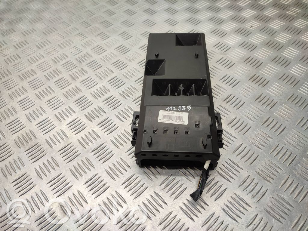 Módulo de fusible   KU5T14A094HB,KK2T14401