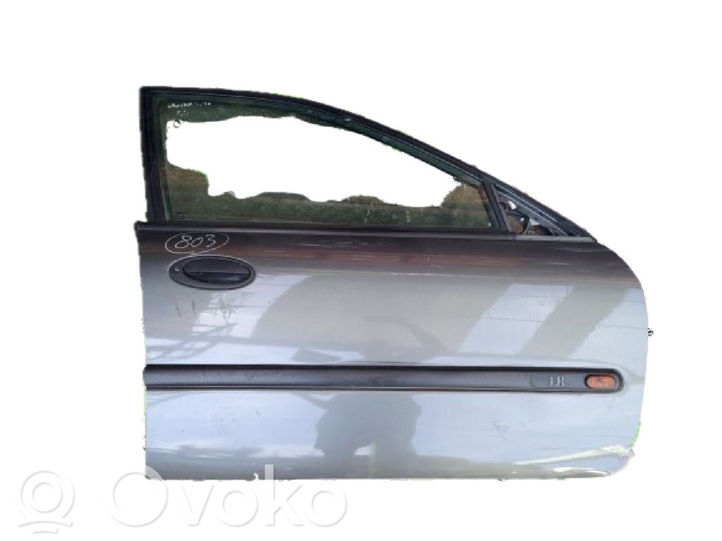 Renault Laguna I Front door 