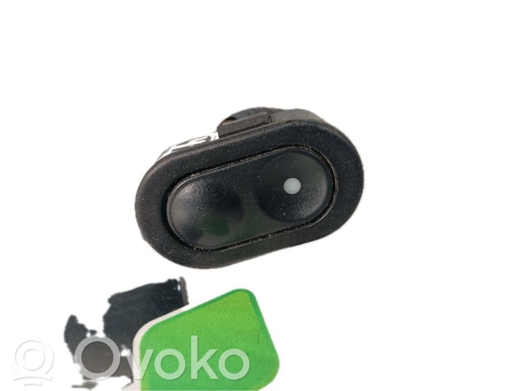 Opel Corsa B Electric window control switch 