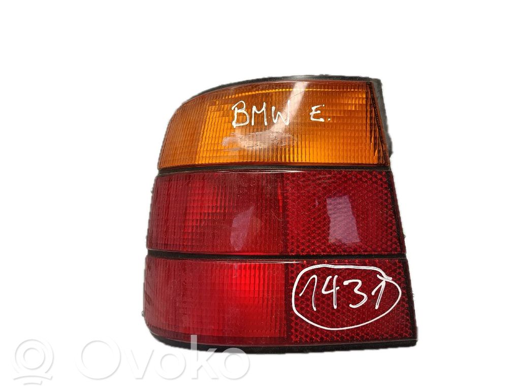Tailgate rear/tail lights   PISCA,LARANJA