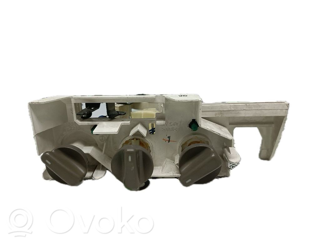 Climate control unit   1559112210