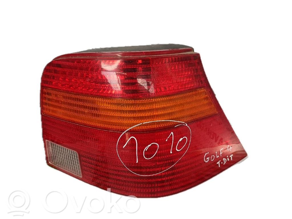 Volkswagen Golf IV Rear/tail lights 