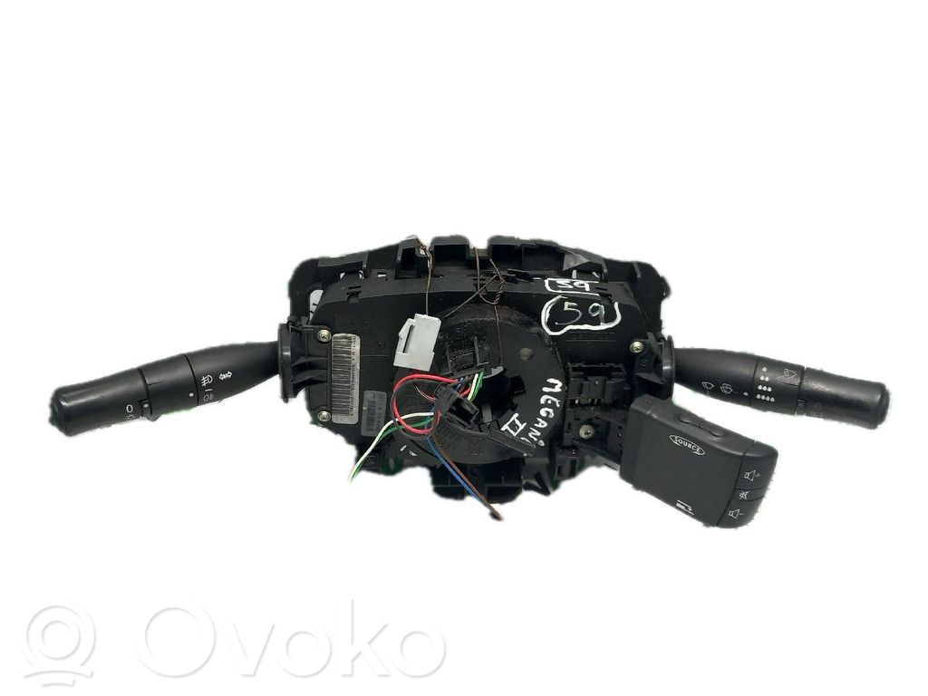 Other switches/knobs/shifts   8200155865