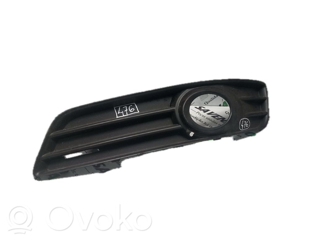 Audi A3 S3 8P Etusäleikkö 