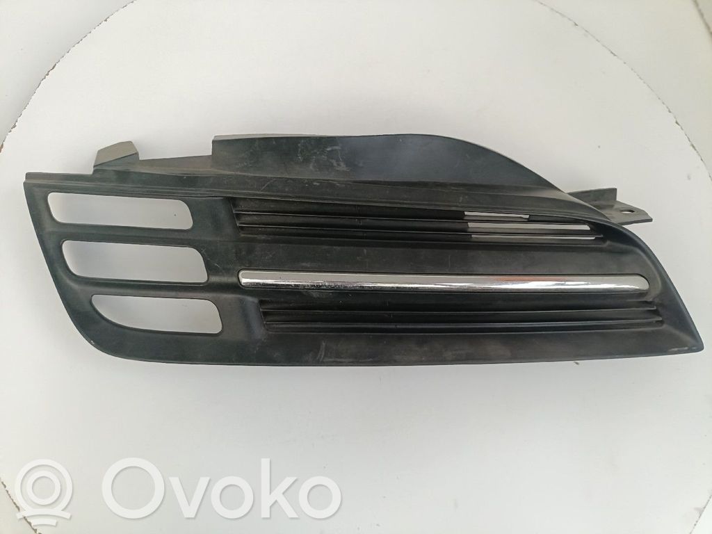 Nissan Micra Front grill 