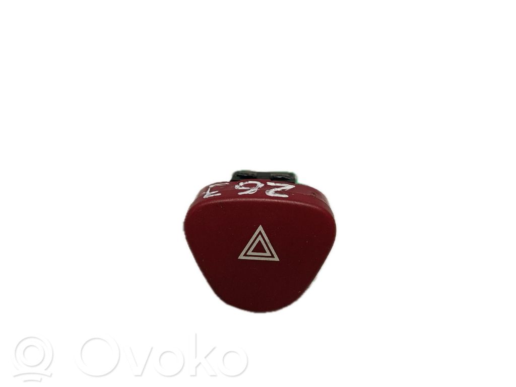 Botón interruptor de luz de peligro   96405776KR