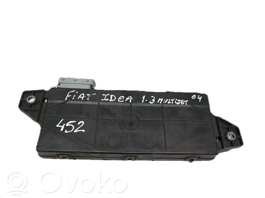Sonstige Steuergeräte / Module   46842388
