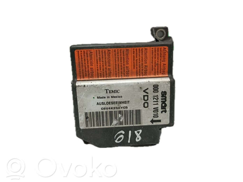Airbag control unit/module   0001211V010