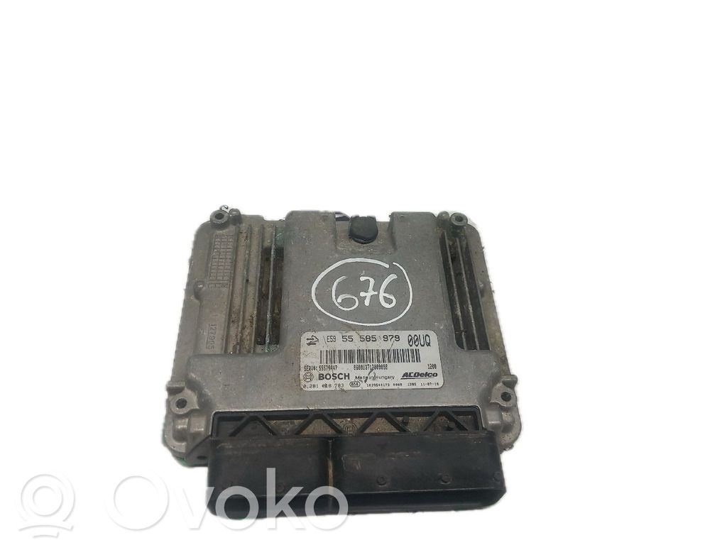 Unidad de control/módulo del motor   55585979,0281018783
