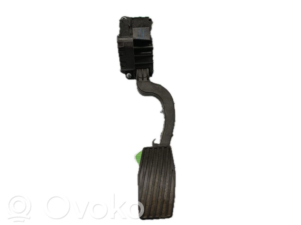 Akseleratora pedālis   55702022