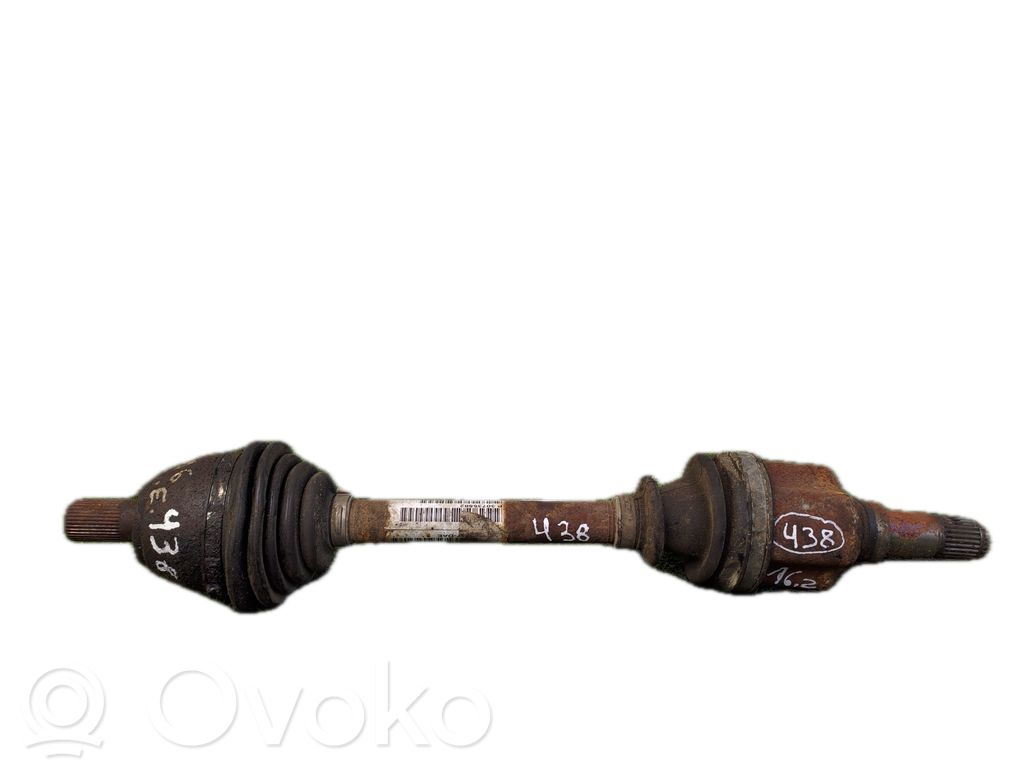 Front driveshaft   P30735582
