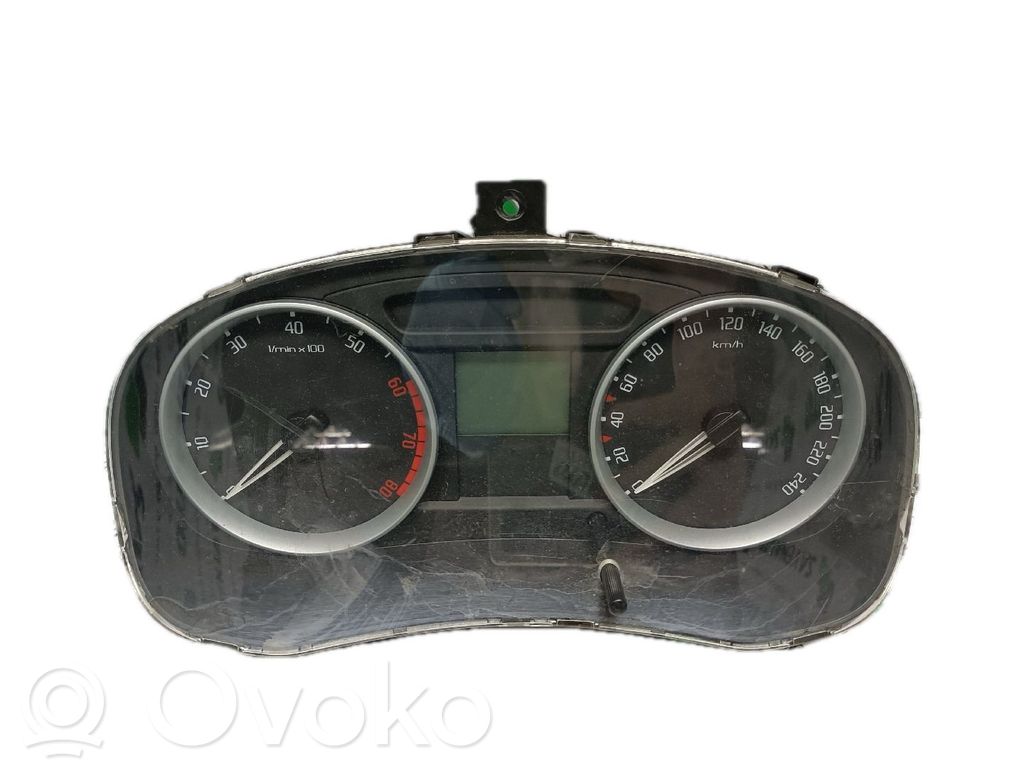 Skoda Fabia Mk2 (5J) Tachimetro (quadro strumenti) 