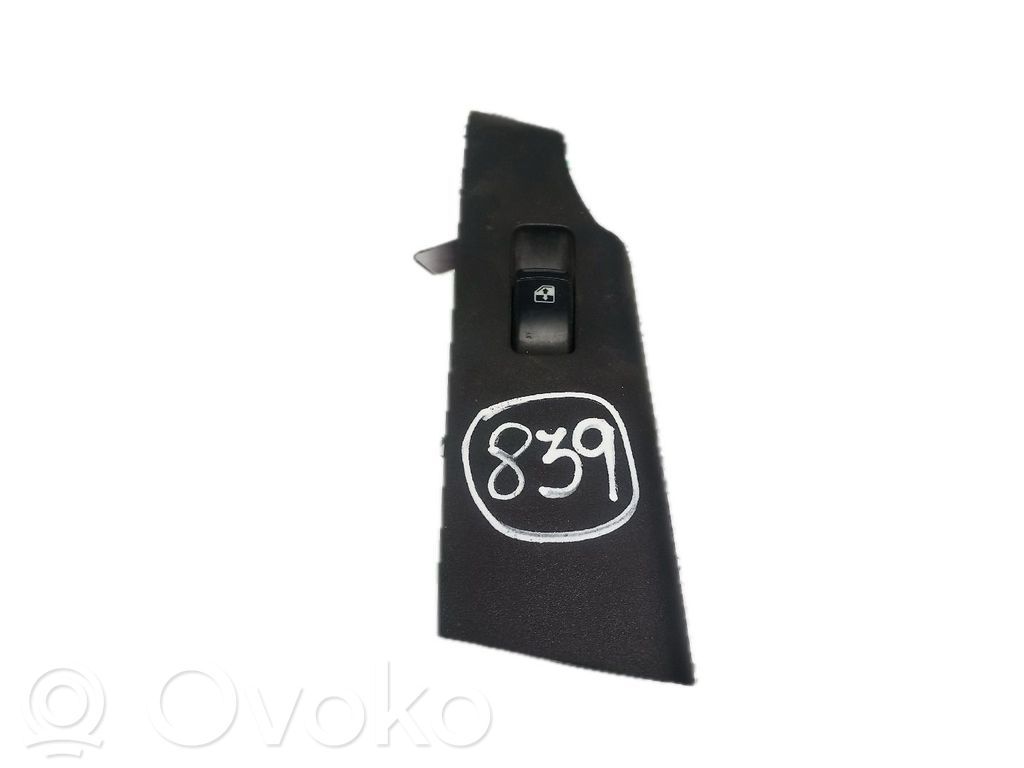 Chevrolet Aveo Electric window control switch 