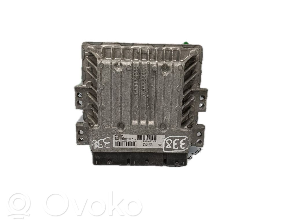 Engine control unit/module   237102597R,ANO2013