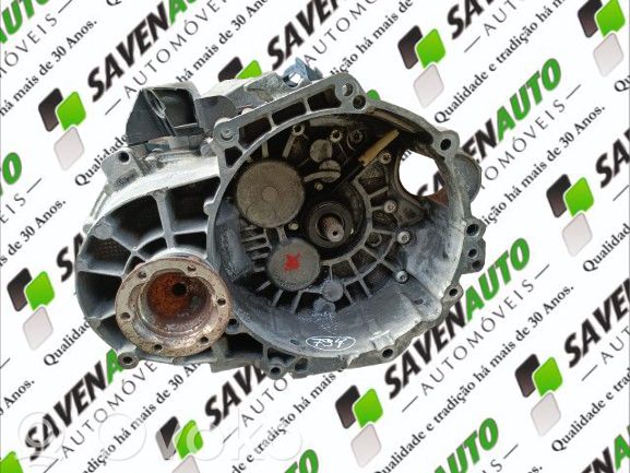 Volkswagen Touran II Manual 5 speed gearbox 