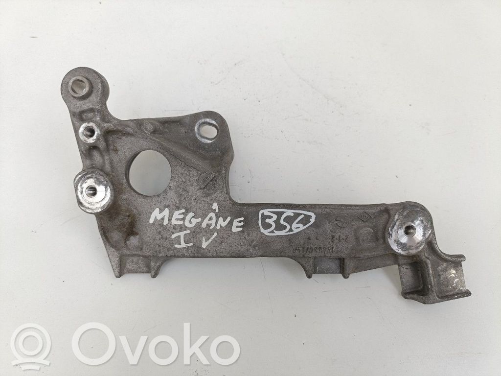 Engine mount bracket   144864724R