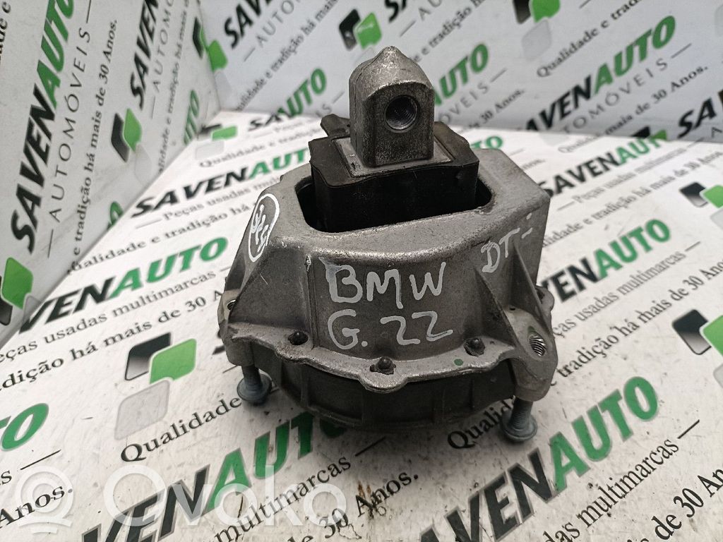 Engine mount bracket   758161802
