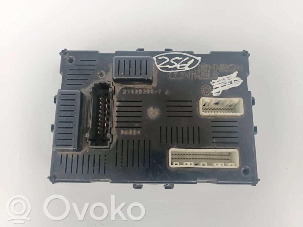 SAM vadības bloks   8200652285,28118775,BCM,BCML2CR