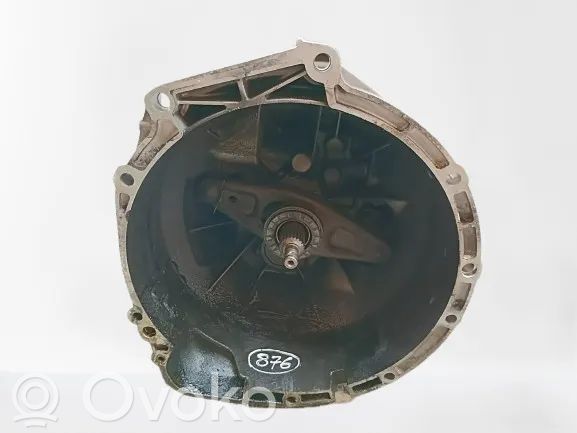 Manual 5 speed gearbox   7533818