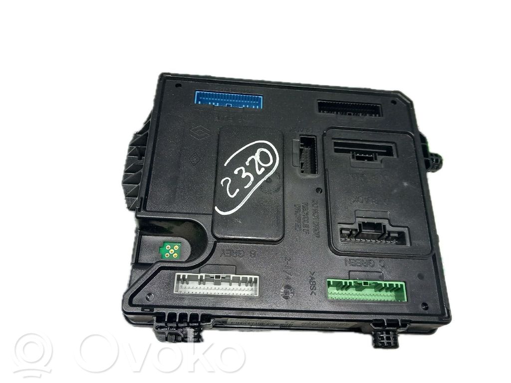 Autres unités de commande / modules   284B12041R,BCM,S180098201