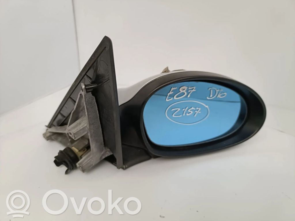 BMW 1 E81 E87 Front door electric wing mirror 