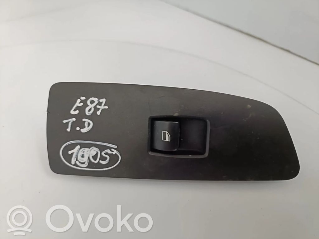Electric window control switch   6970242AI