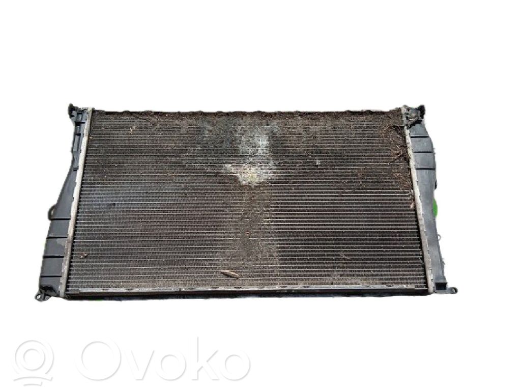 Coolant radiator   7789796