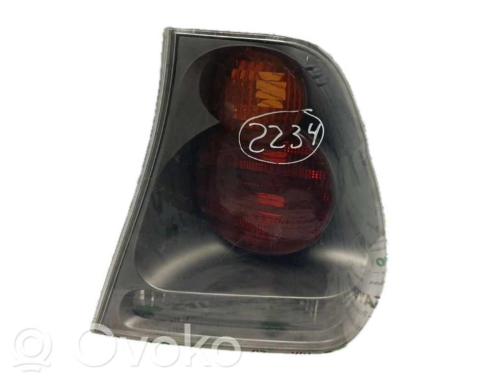 Rear/tail lights