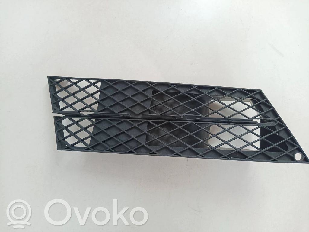 BMW 5 E60 E61 Front bumper lower grill 