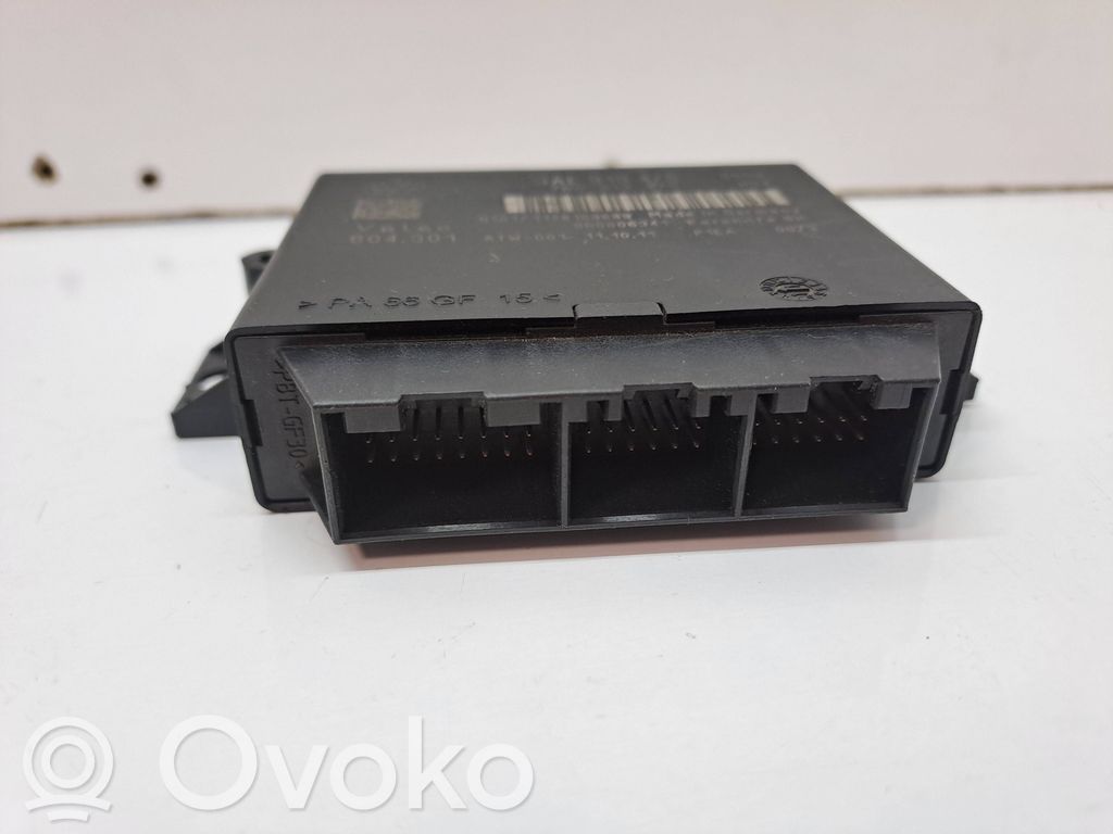 Volkswagen PASSAT B7 Parking PDC control unit/module 