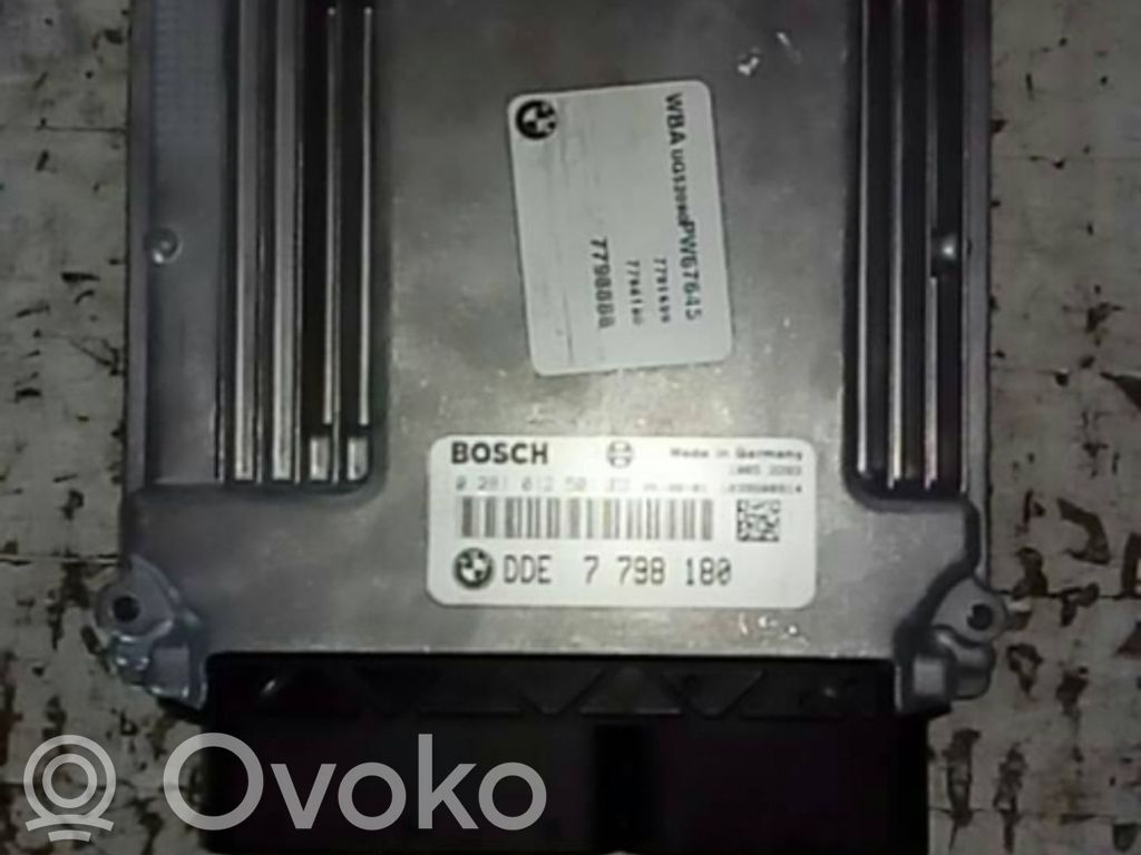 BMW 1 E81 E87 Engine control unit/module 