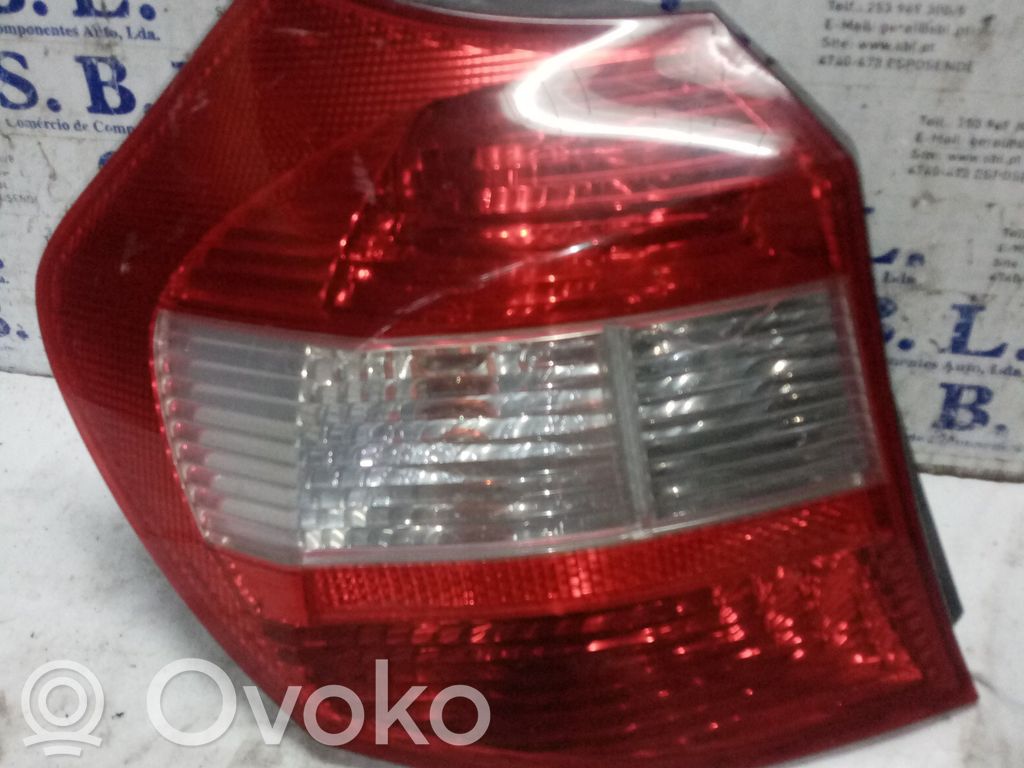 Tailgate rear/tail lights   COM,TOQUE