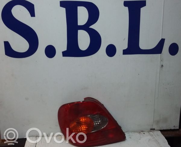 Toyota Avensis Verso Tailgate rear/tail lights 