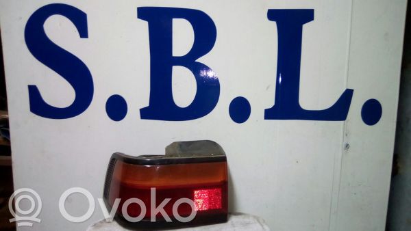 Tailgate rear/tail lights   19891991