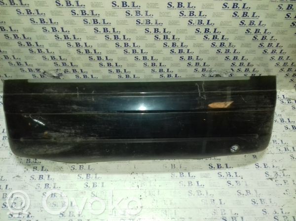 Galinis bamperis   8Z0807417