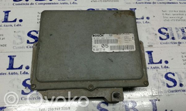 Peugeot 406 Engine control unit/module 