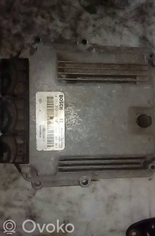 Moottorin ohjainlaite/moduuli   0281012199