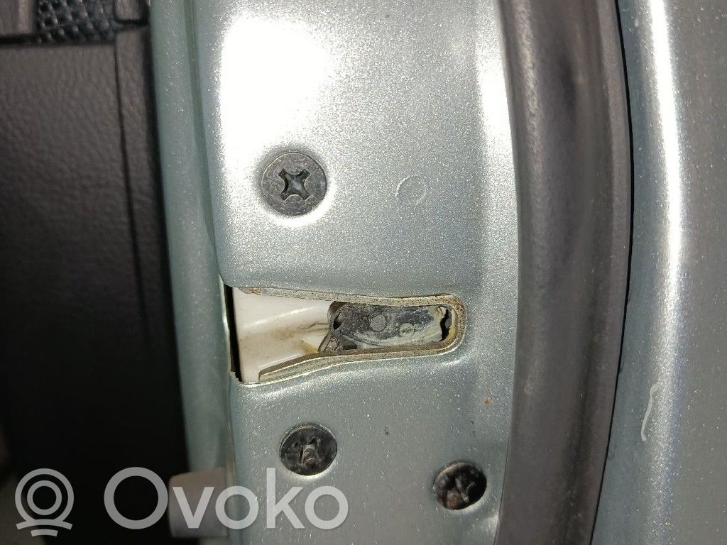 Etuoven lukko
