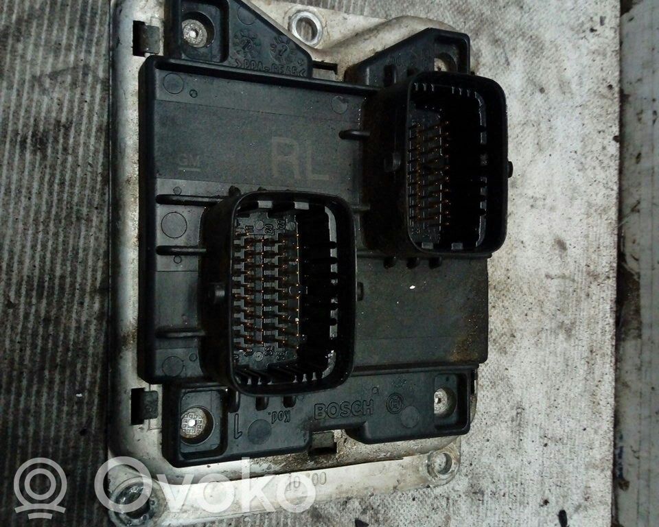 Moottorin ohjainlaite/moduuli   0261204093,90560103RL,BRUNO