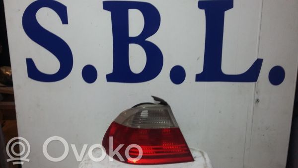 BMW 3 E46 Tailgate rear/tail lights 