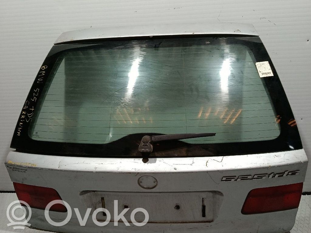 Tailgate/trunk/boot lid   CINZA