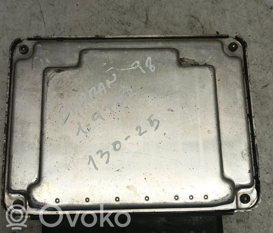 Unidad de control/módulo del motor   038906019FC,0281010751,ZACK